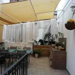 Casa Carola Aeroporto di Catania Fontana Rossa